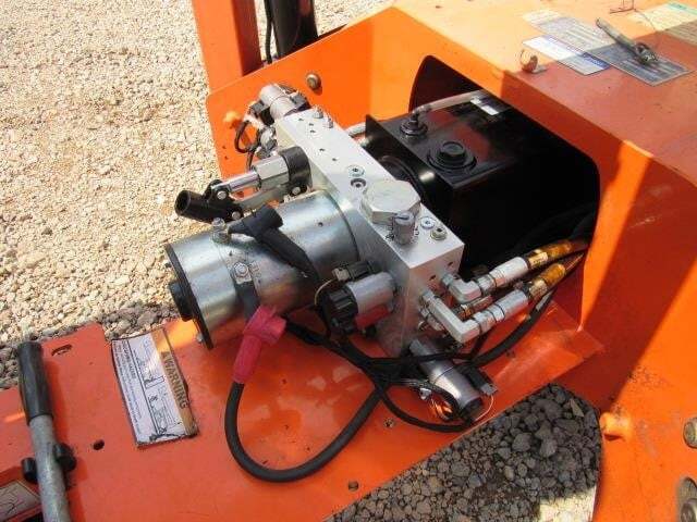 2019 JLG T350-21