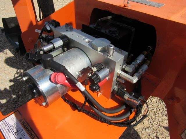 2019 JLG T350-21
