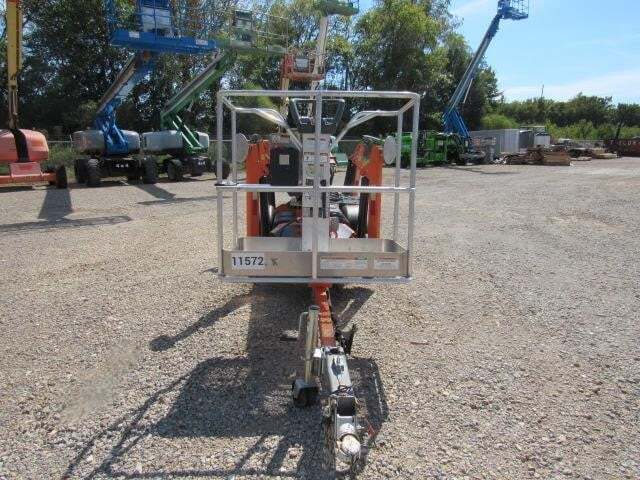 2019 JLG T350-3