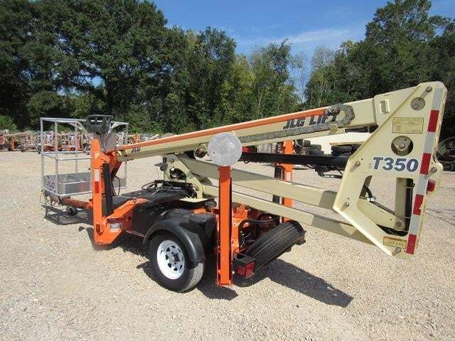 2019 JLG T350-8