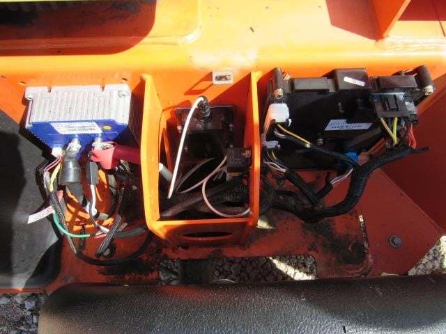 2019 JLG T350-19