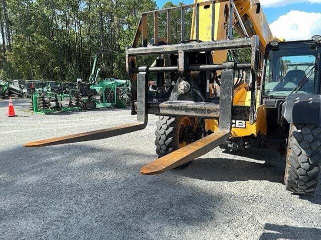 2018 JCB 507-42-24
