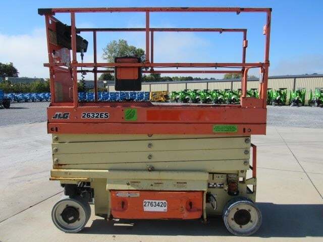 2019 JLG 2632ES