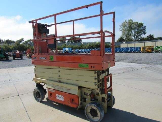 2019 JLG 2632ES-8