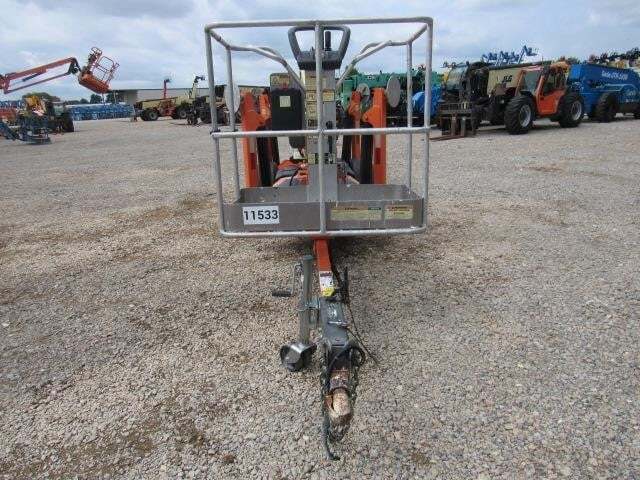 2019 JLG T350-3