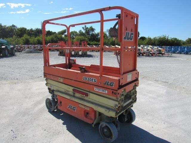 2019 JLG 1930ES-4