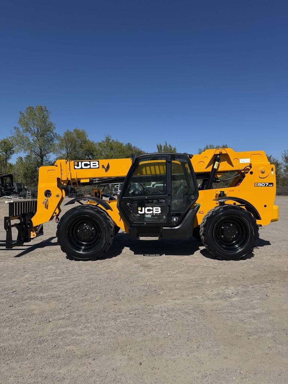 2021 JCB 507-42-2