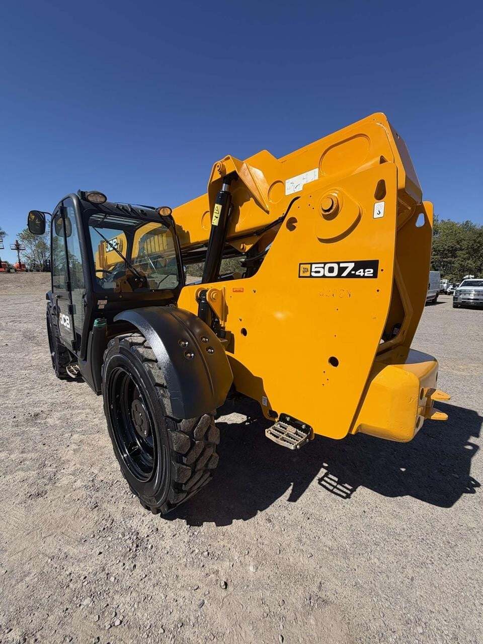 2021 JCB 507-42-4