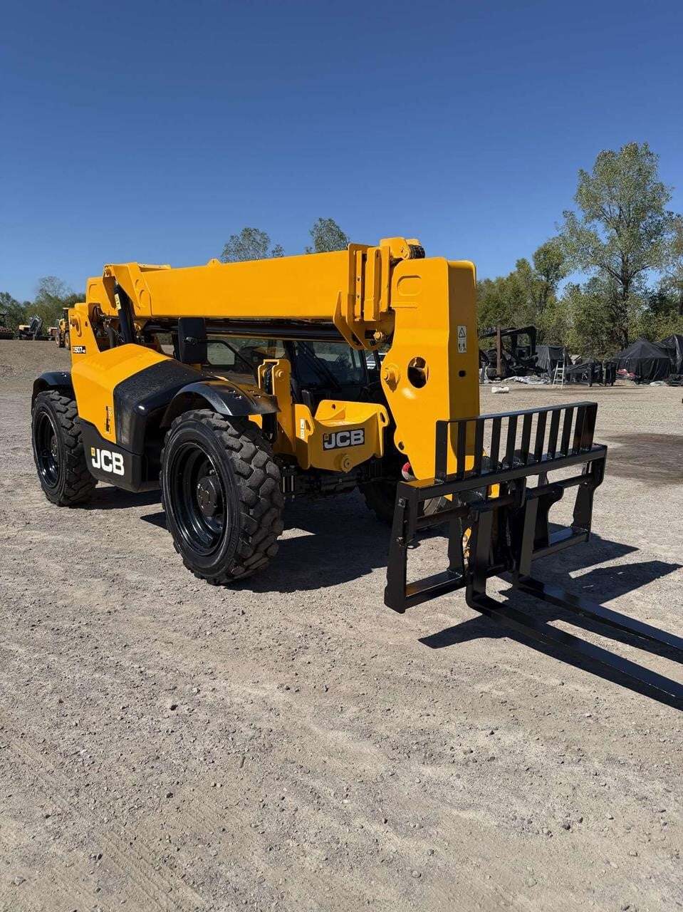 2021 JCB 507-42-9