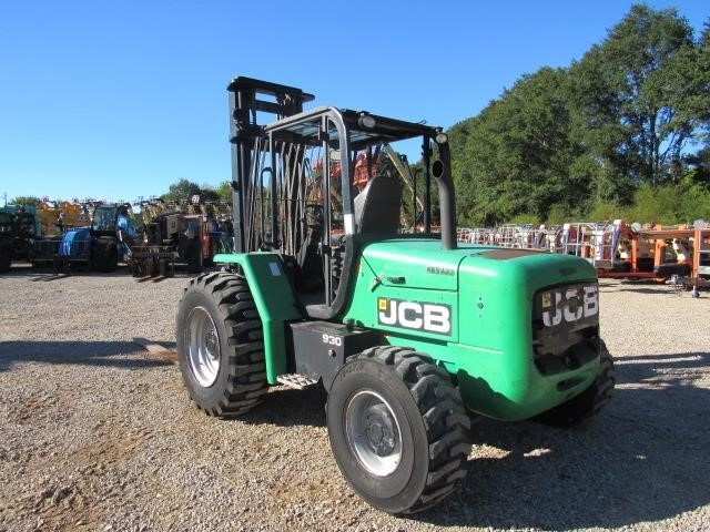 2017 JCB 930-4-8