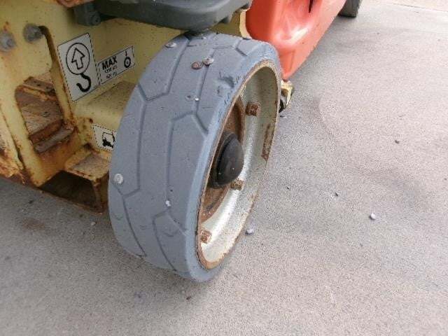 2018 JLG 1930ES-8