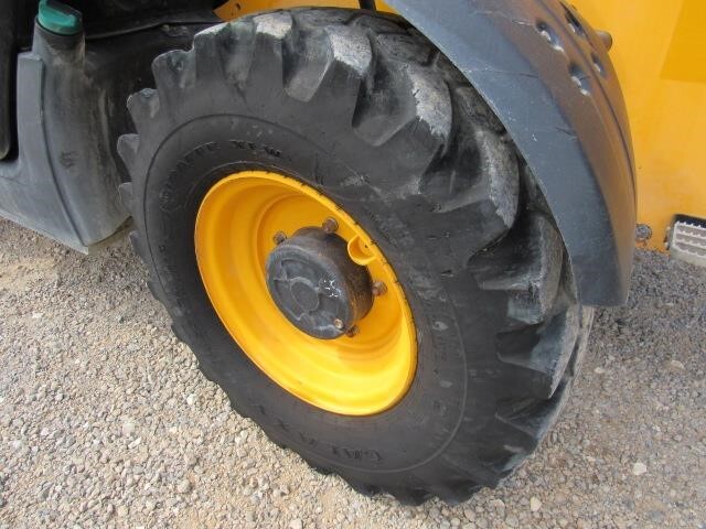 2018 JCB 507-42-13