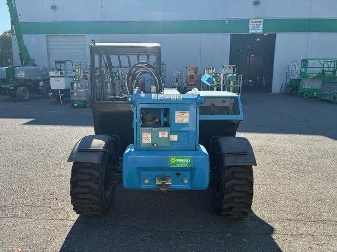 2015 Genie GTH-5519-4