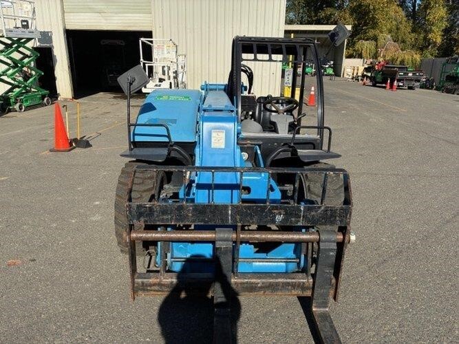 2015 Genie GTH-5519-5