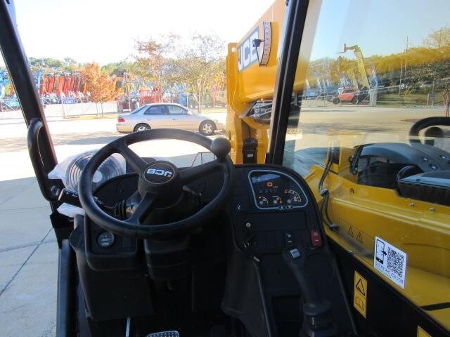 2026 JCB 509-42-24