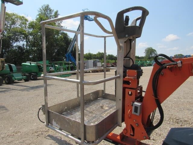 2019 JLG T350-13