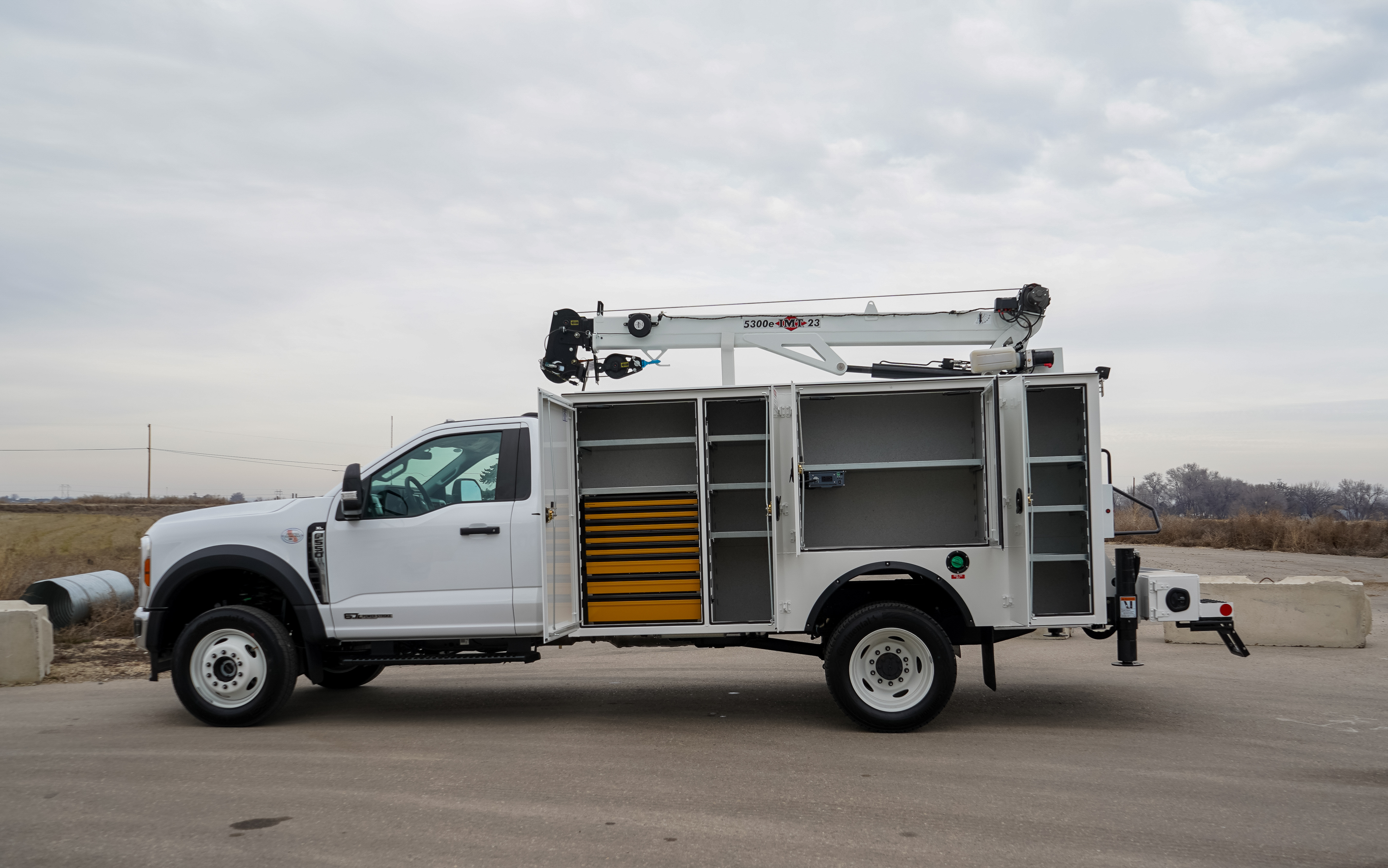 2025 Ford F550