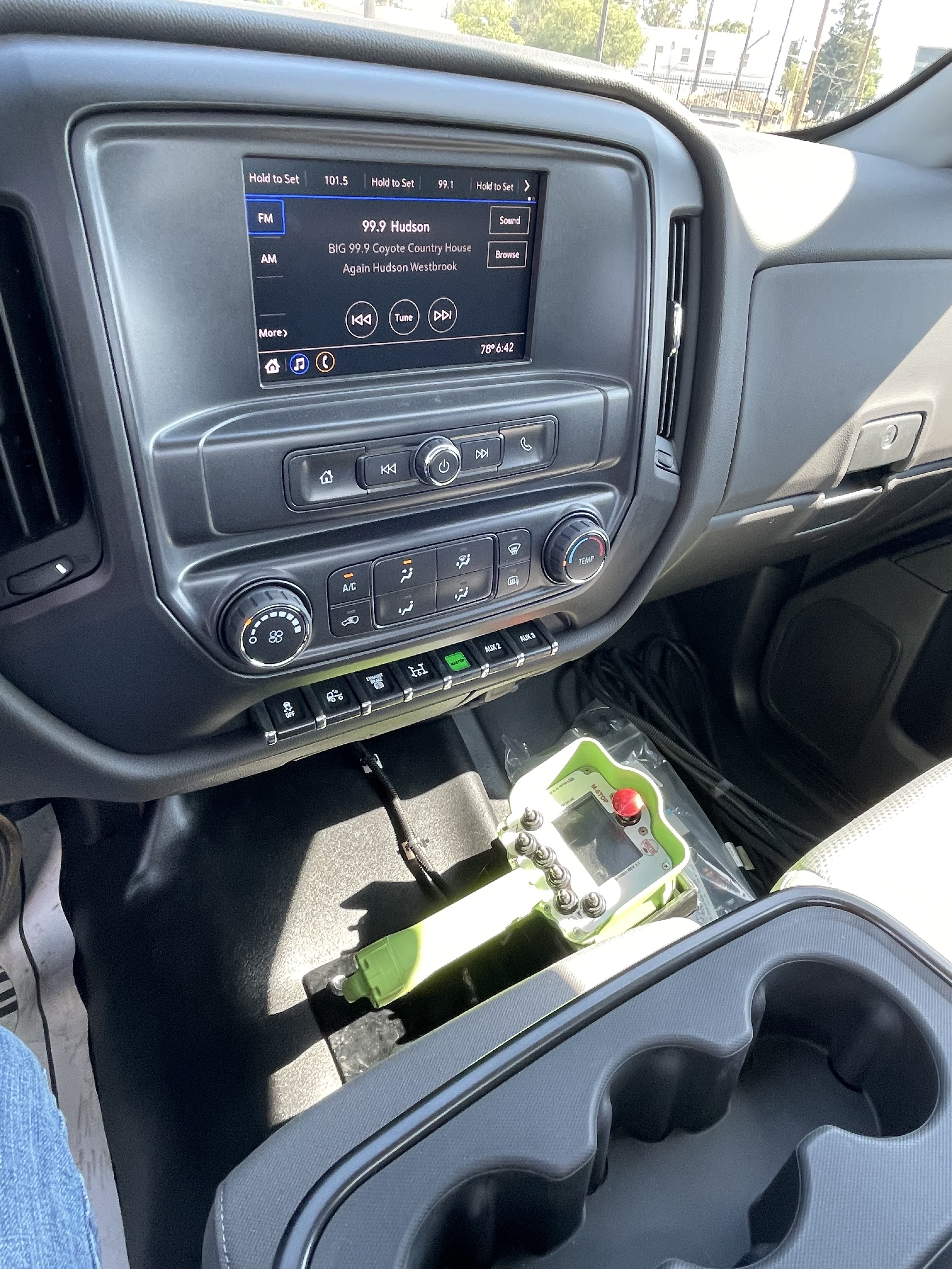 2025 Chevrolet SILVERADO 6500HD