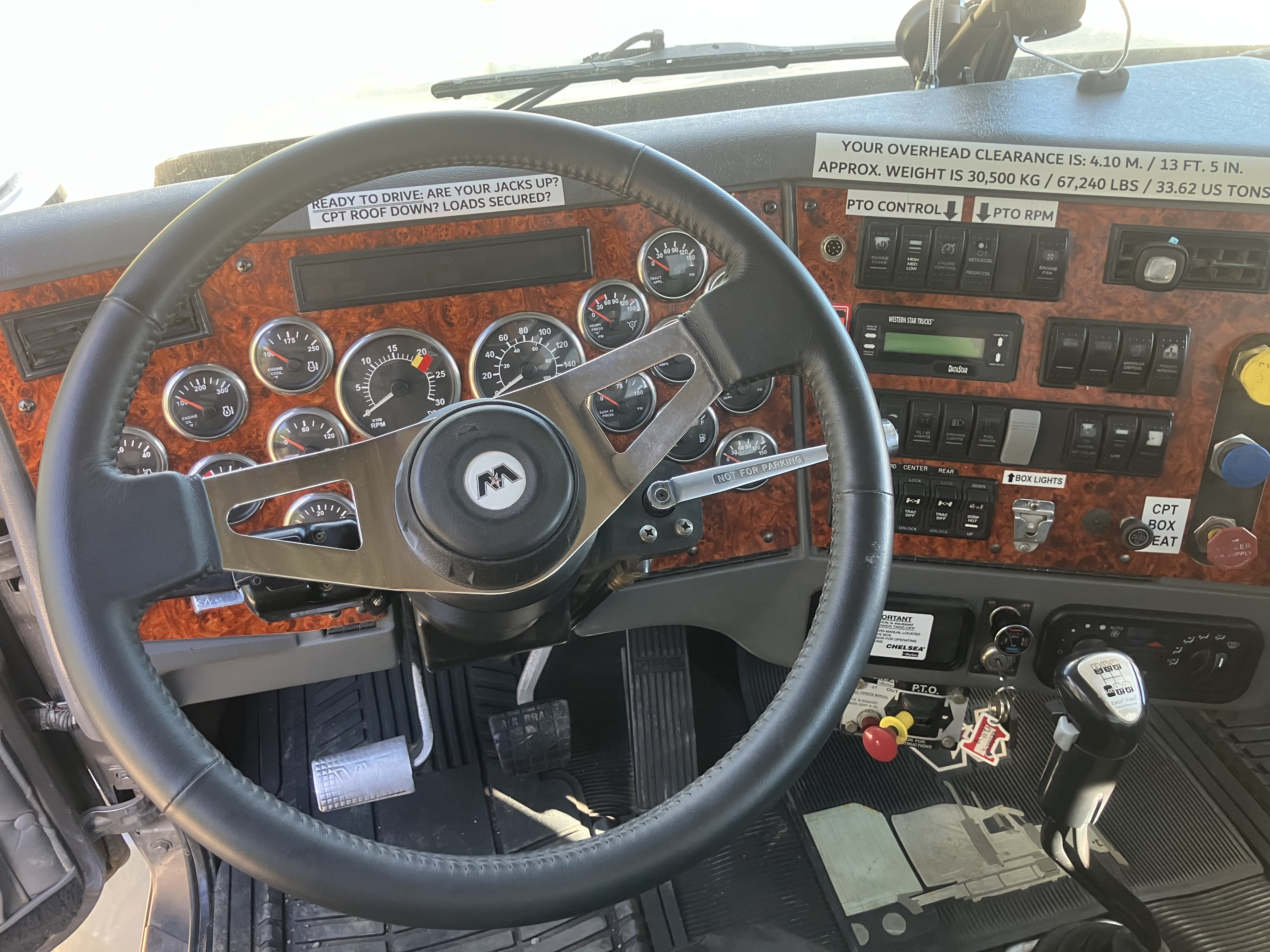2004 Western Star 4900 SA CONSTELLATION