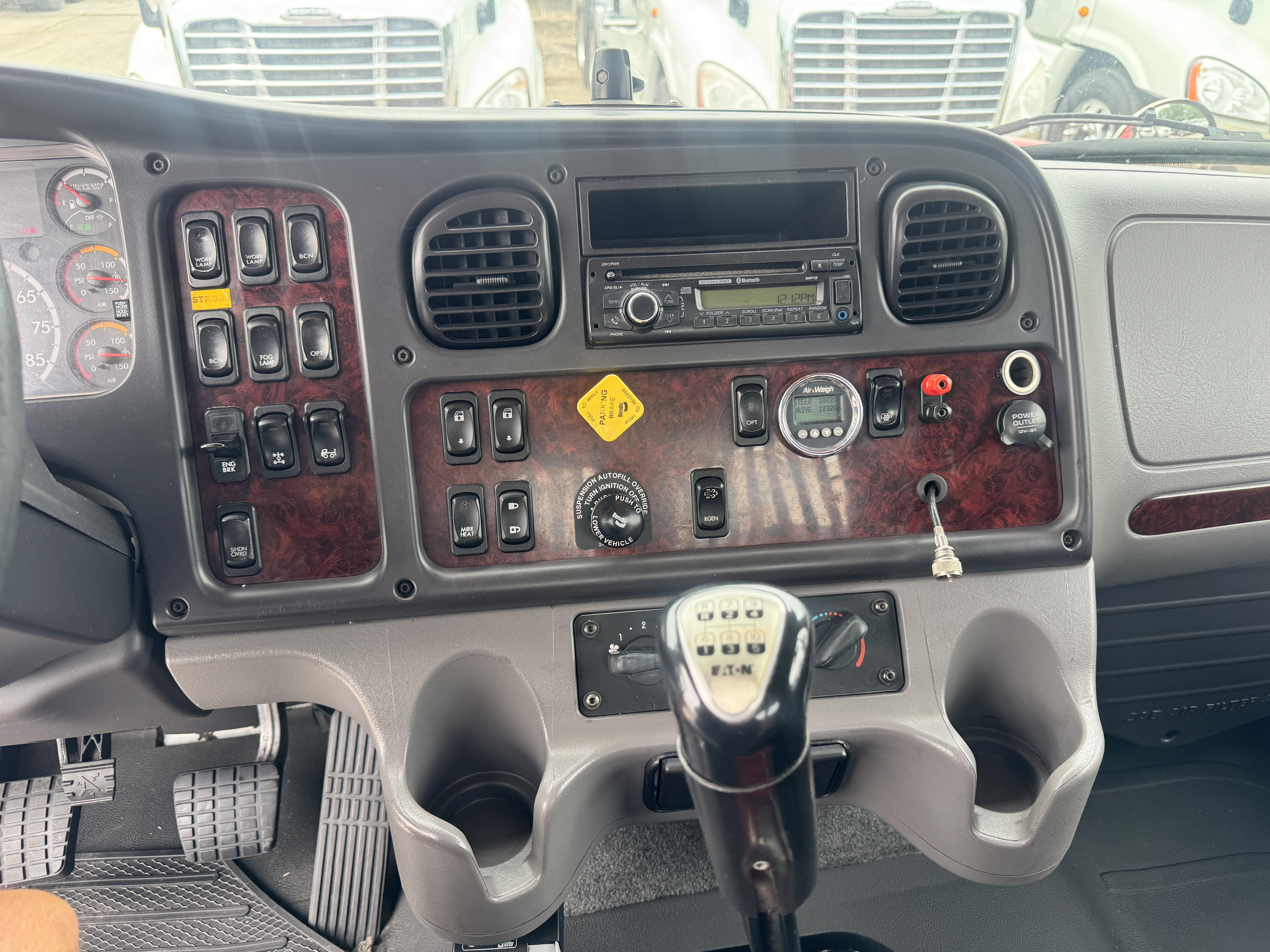 2017 Freightliner M2 112