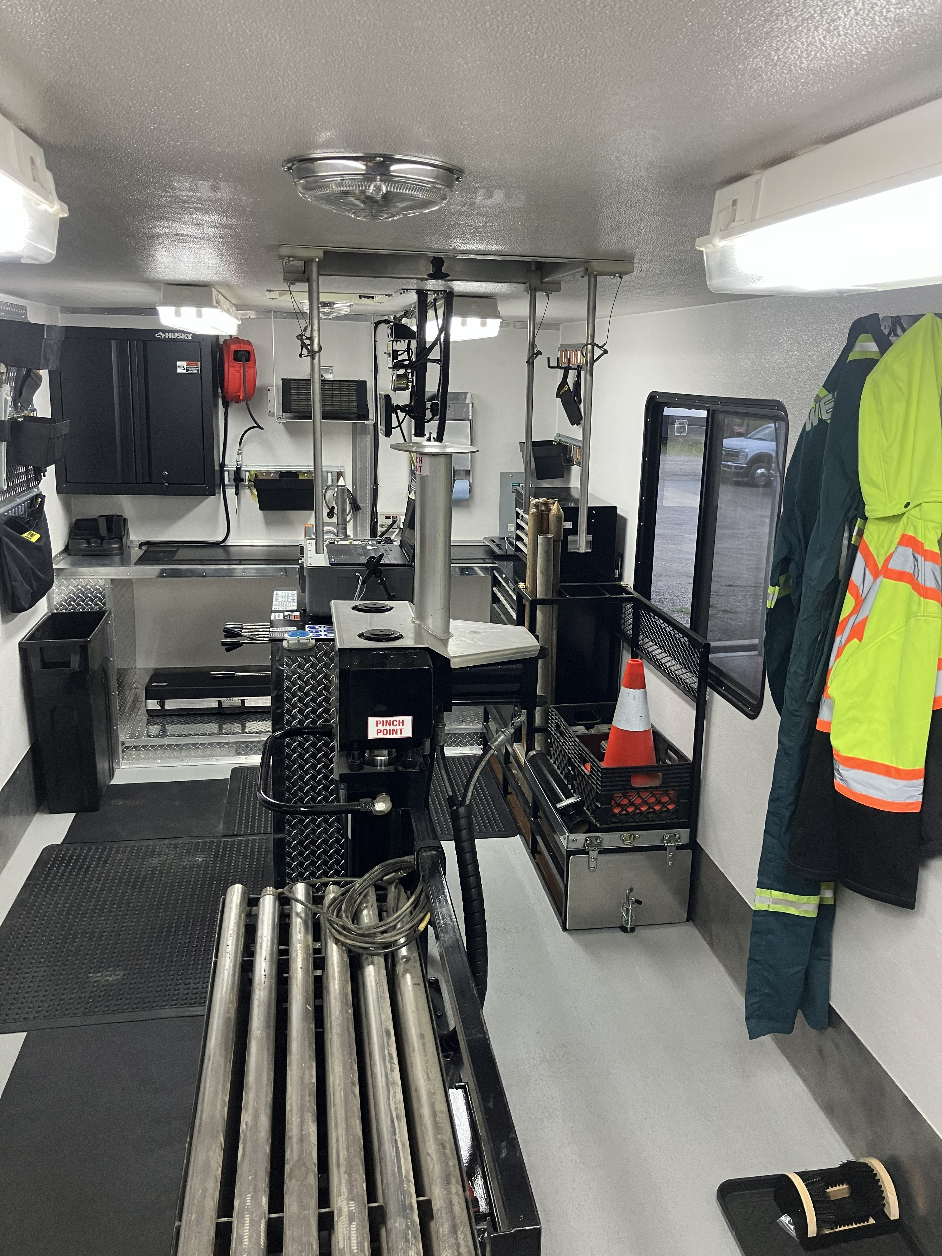 2004 Western Star 4900 SA CONSTELLATION