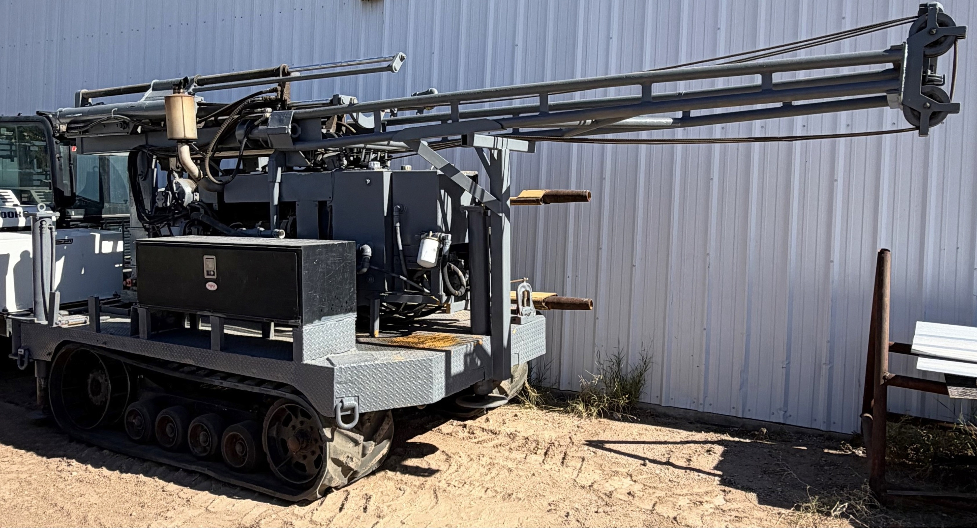 Photo of a 1990 CME -75