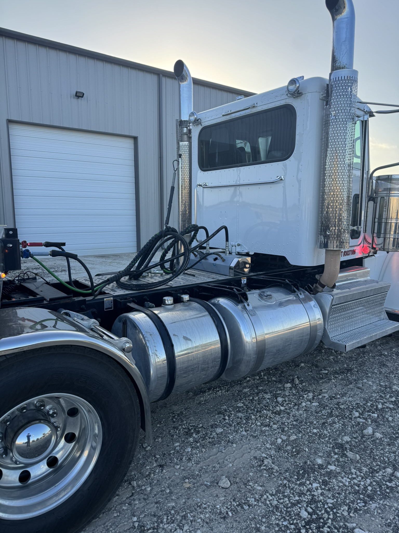 2022 Peterbilt 389