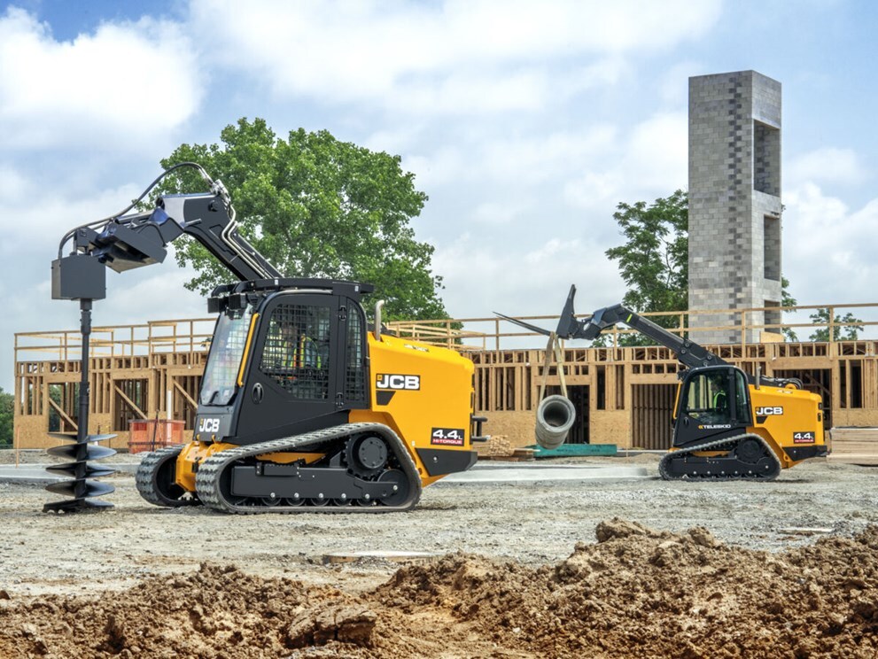 2026 JCB 4TS-8T