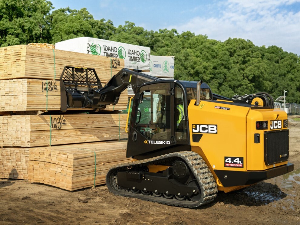 2026 JCB 4TS-8T