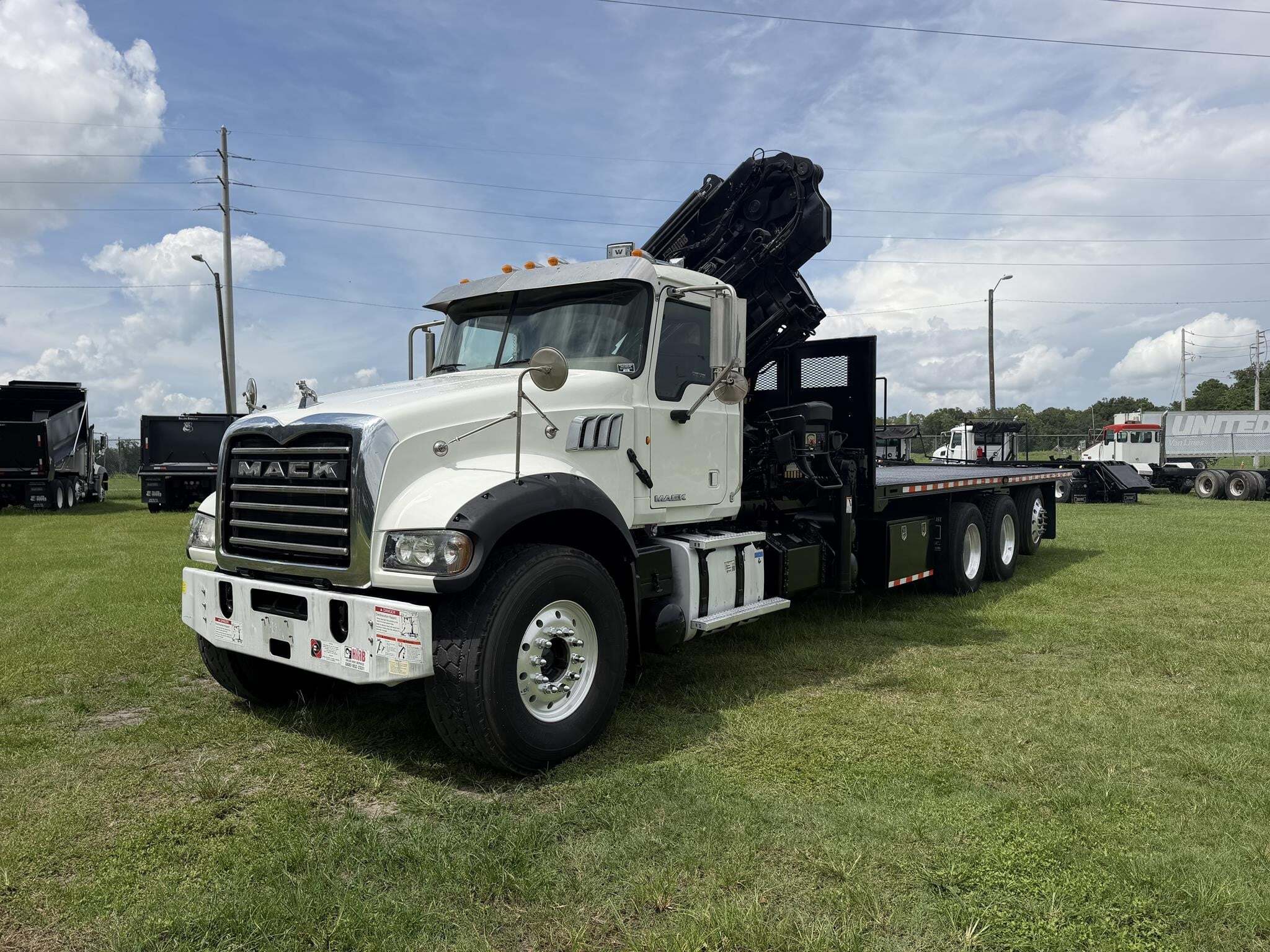 2016 Hiab XS322E-4 HIPRO