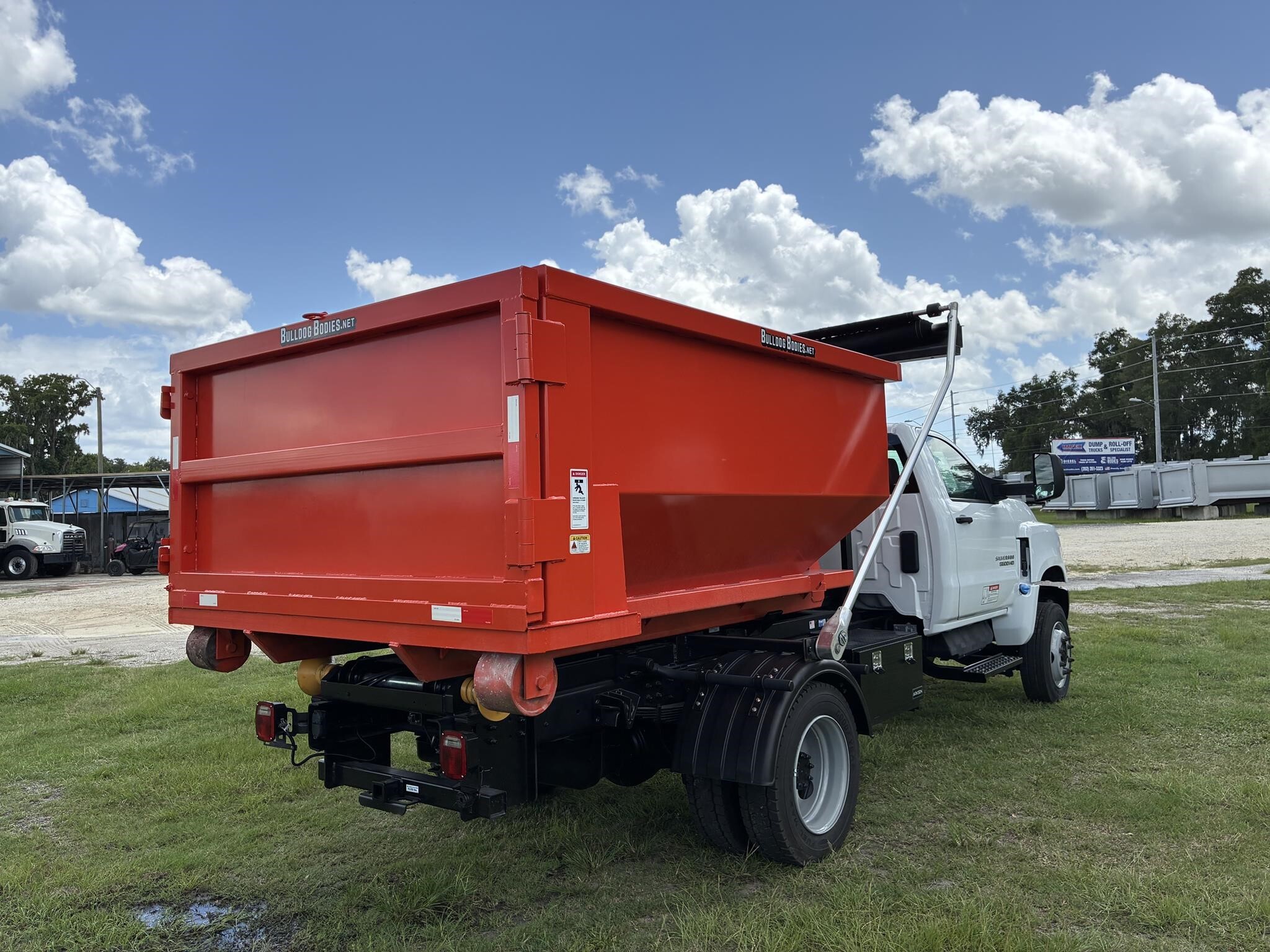 2023 Chevrolet SILVERADO 5500HD