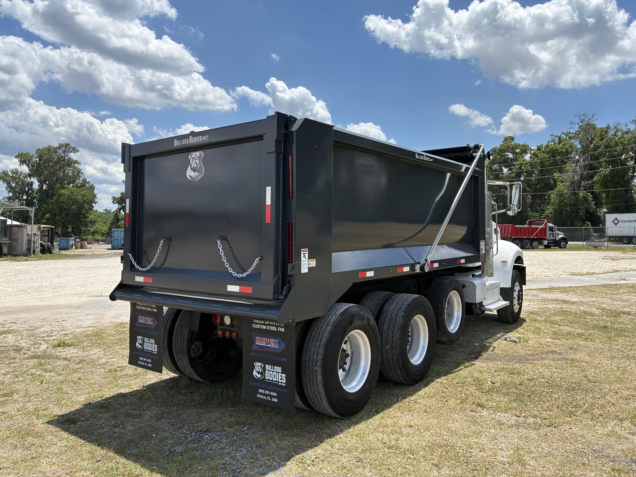 2016 Peterbilt 382