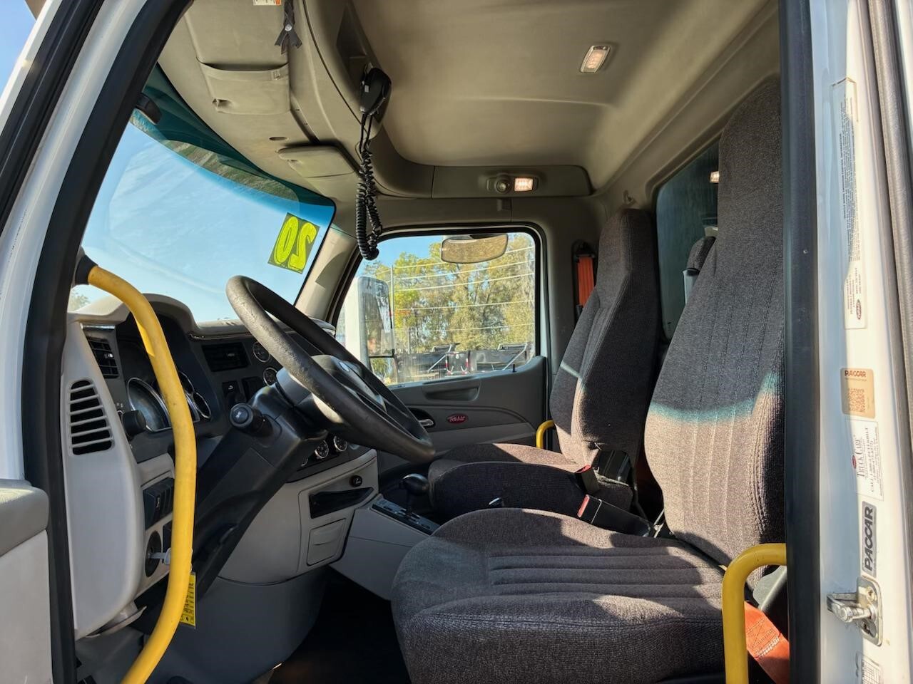 2020 Peterbilt 567