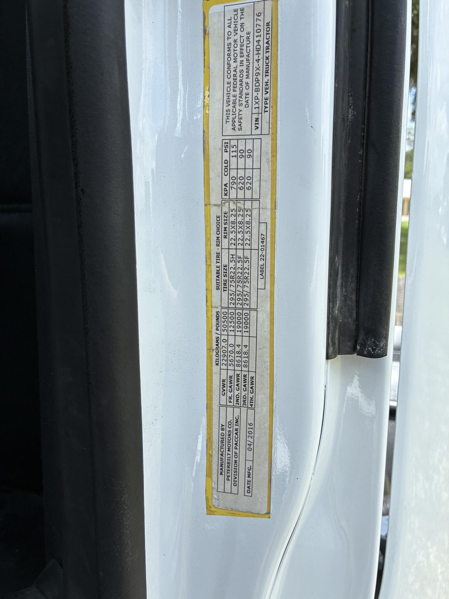 2017 Peterbilt 579