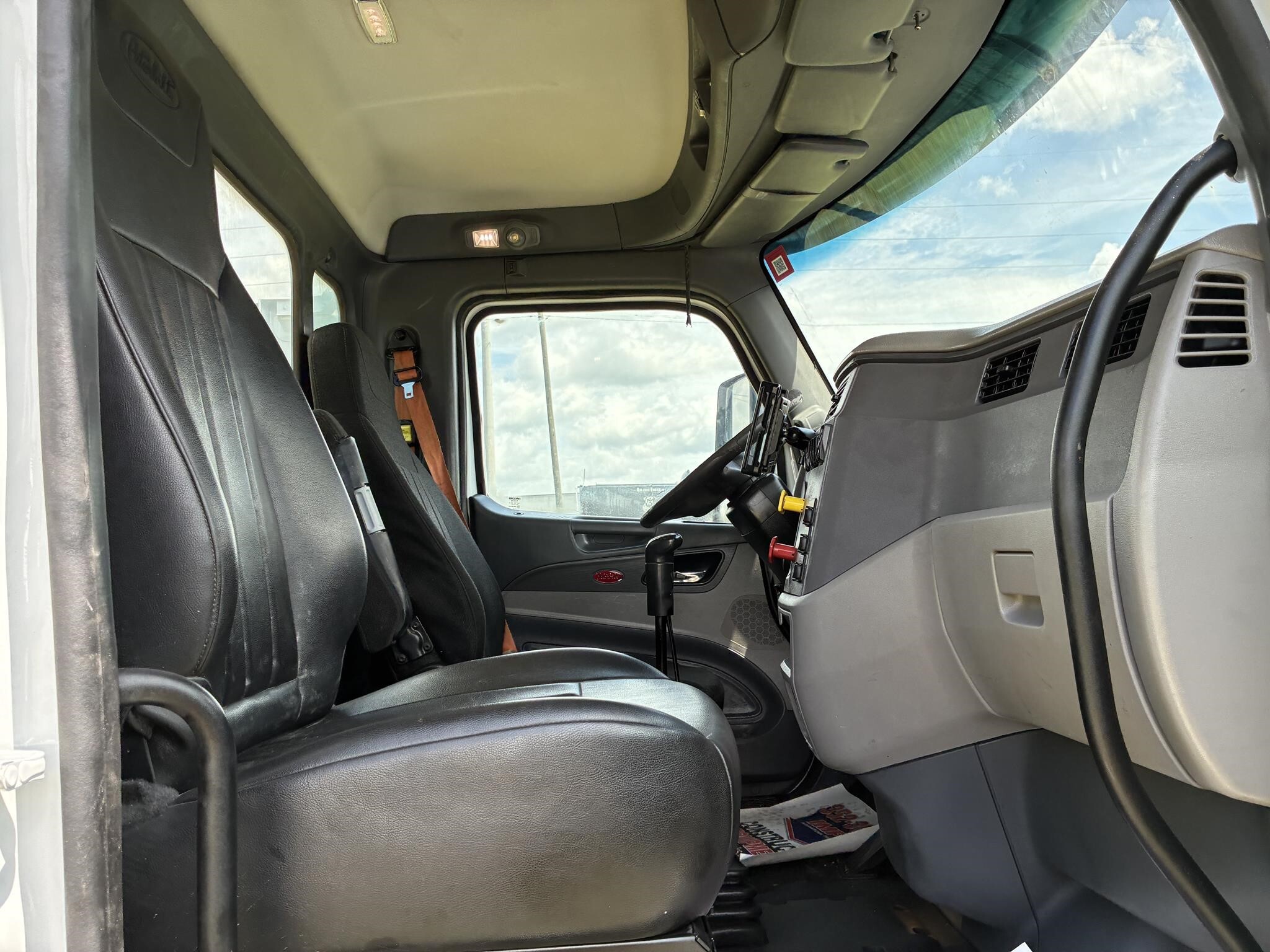 2017 Peterbilt 579