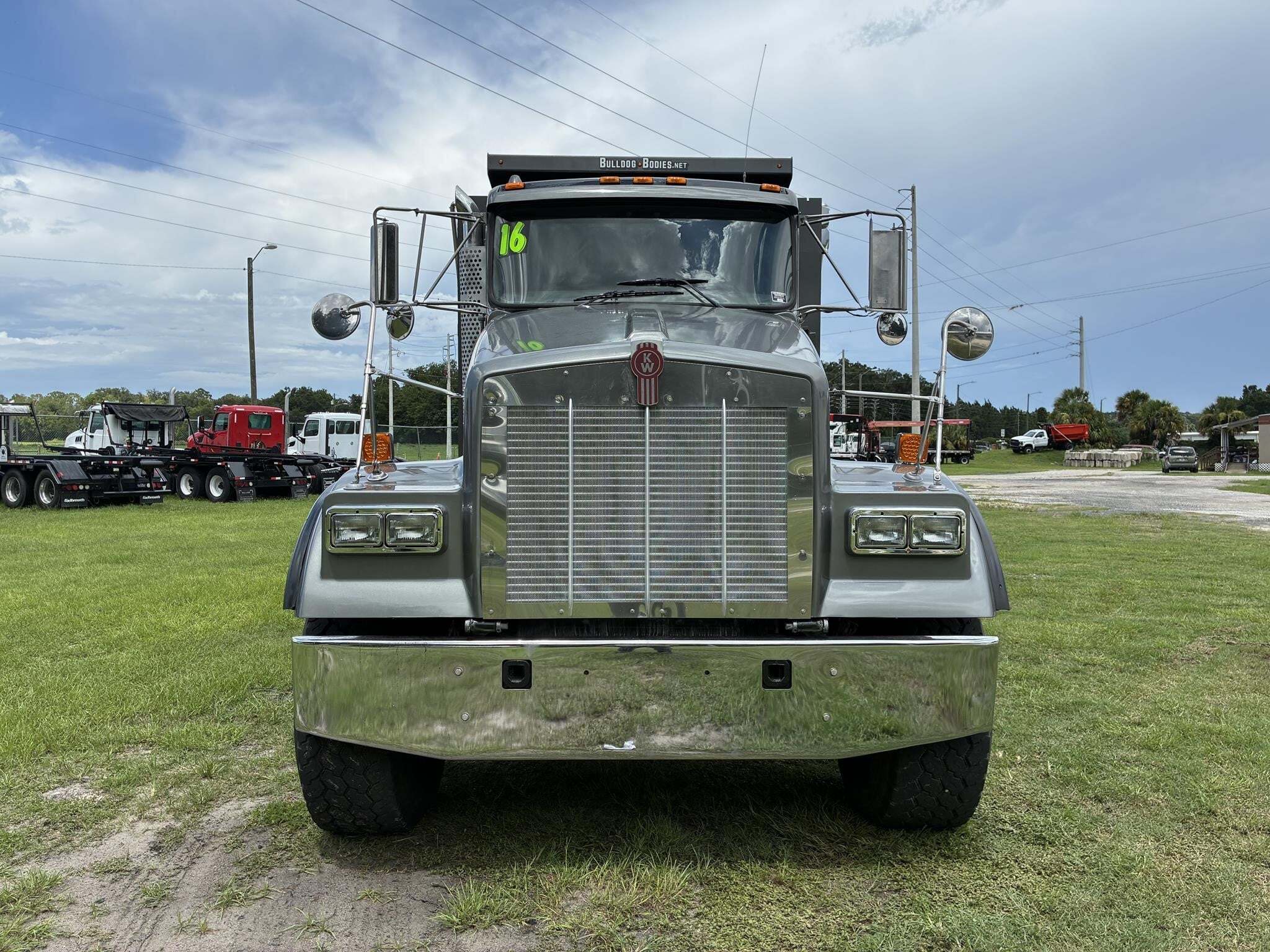 2016 Kenworth W900