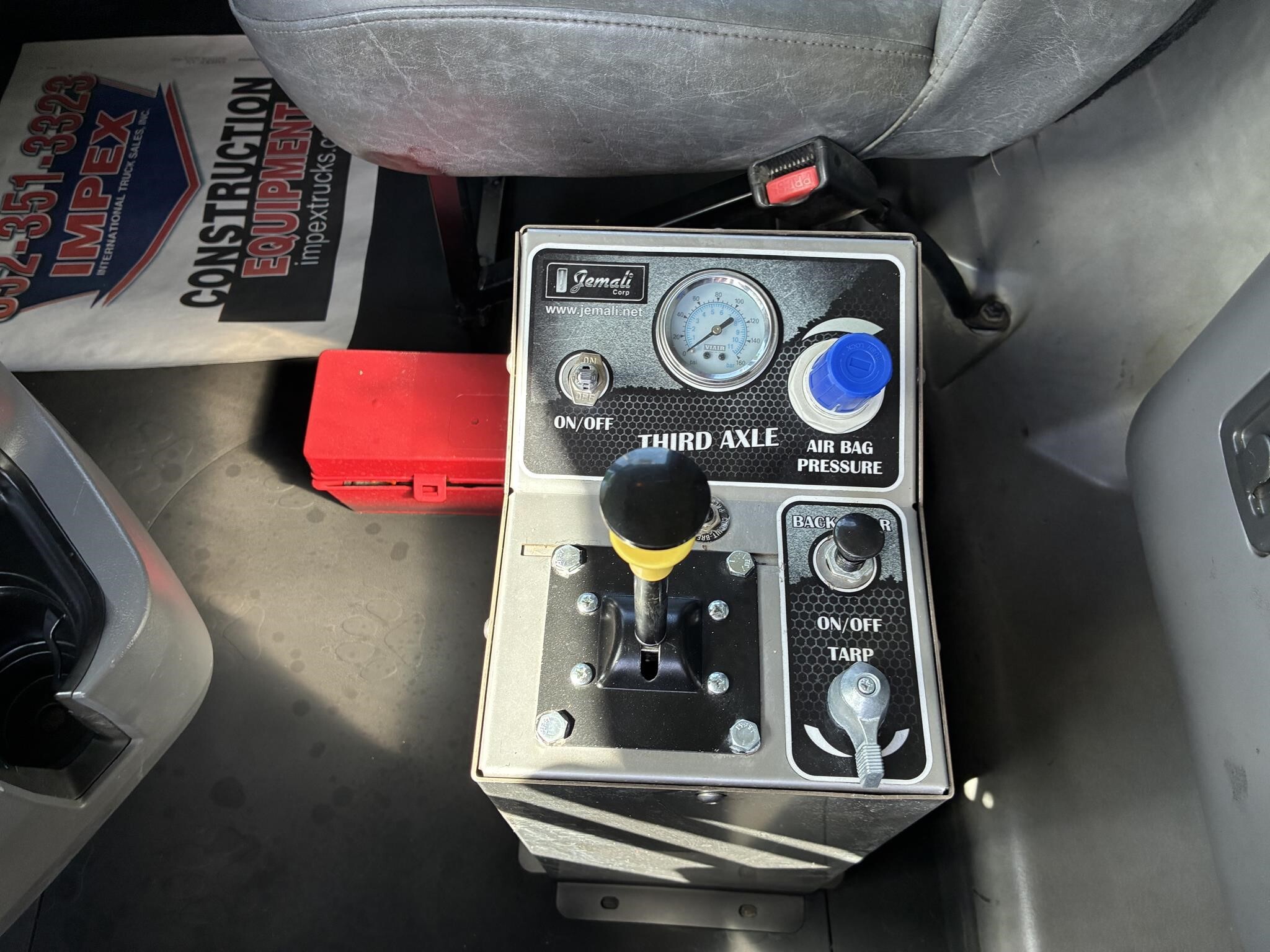 2015 Mack GRANITE GU813