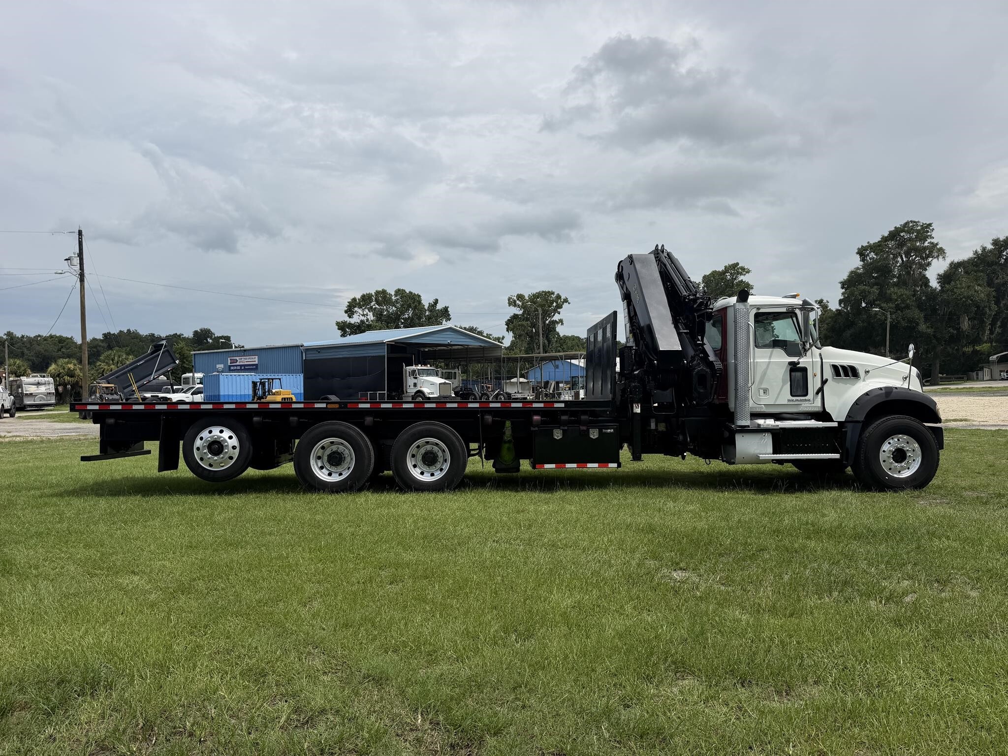 2016 Hiab XS322E-4 HIPRO
