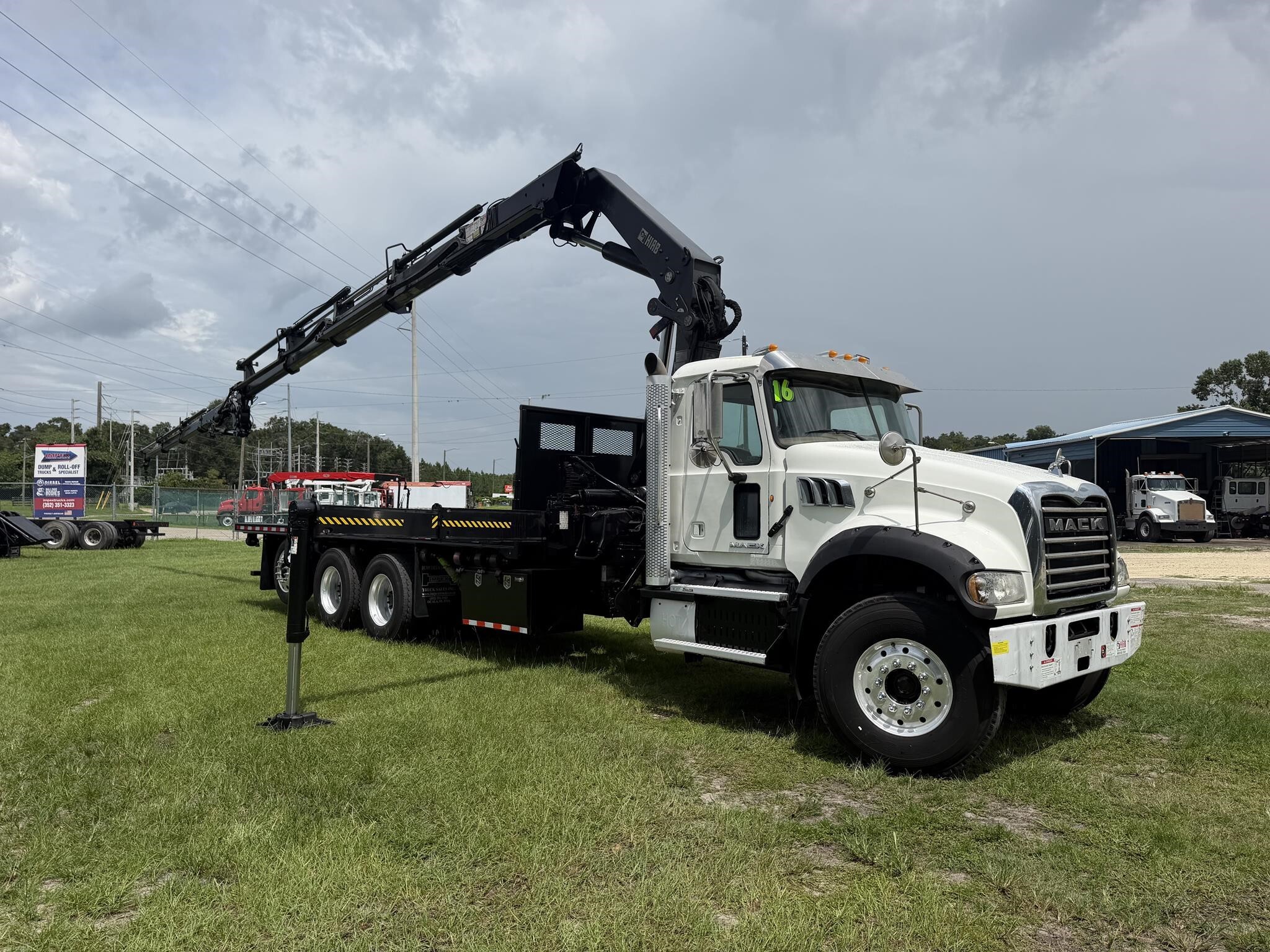 2016 Hiab XS322E-4 HIPRO