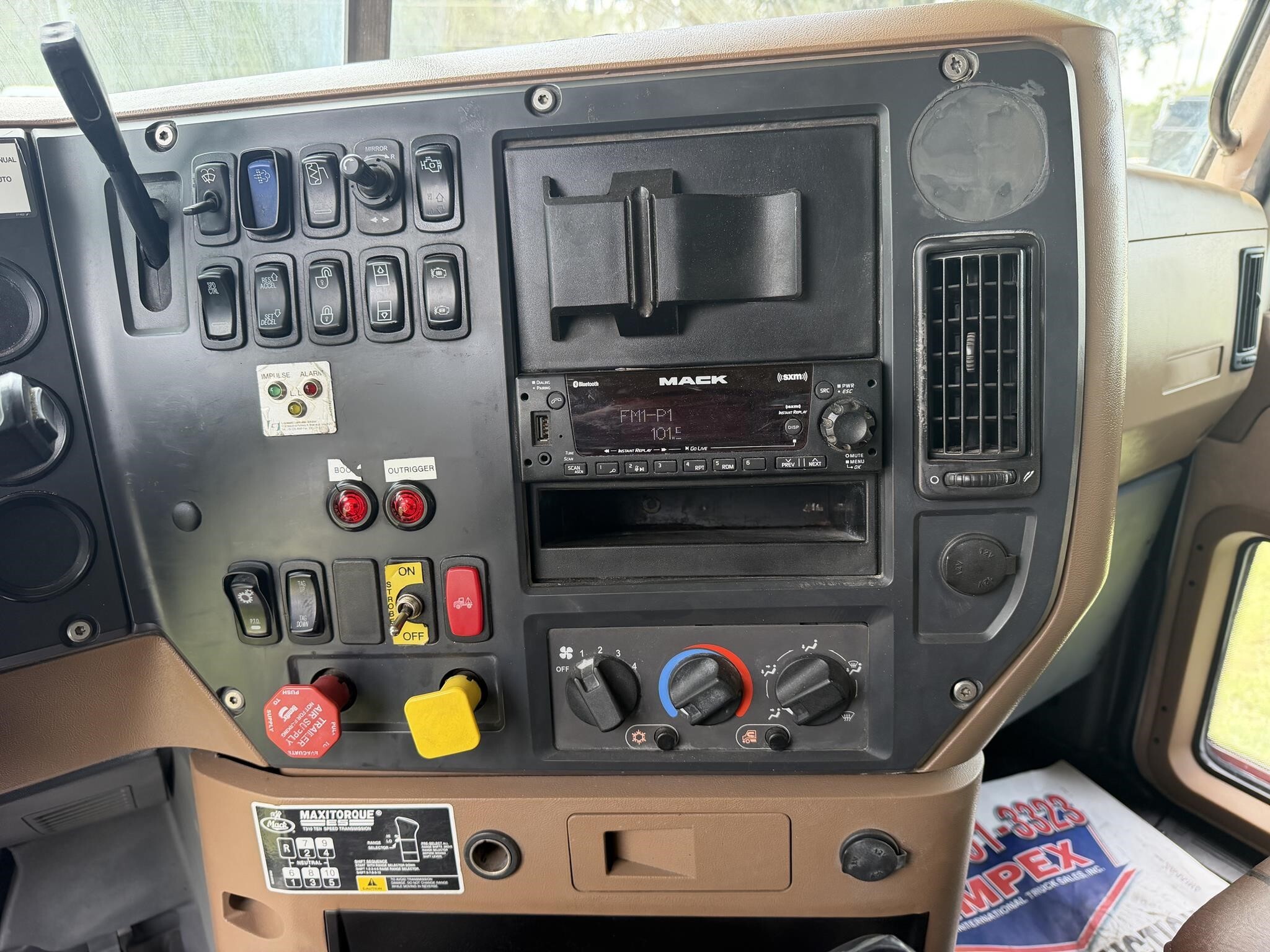 2016 Hiab XS322E-4 HIPRO
