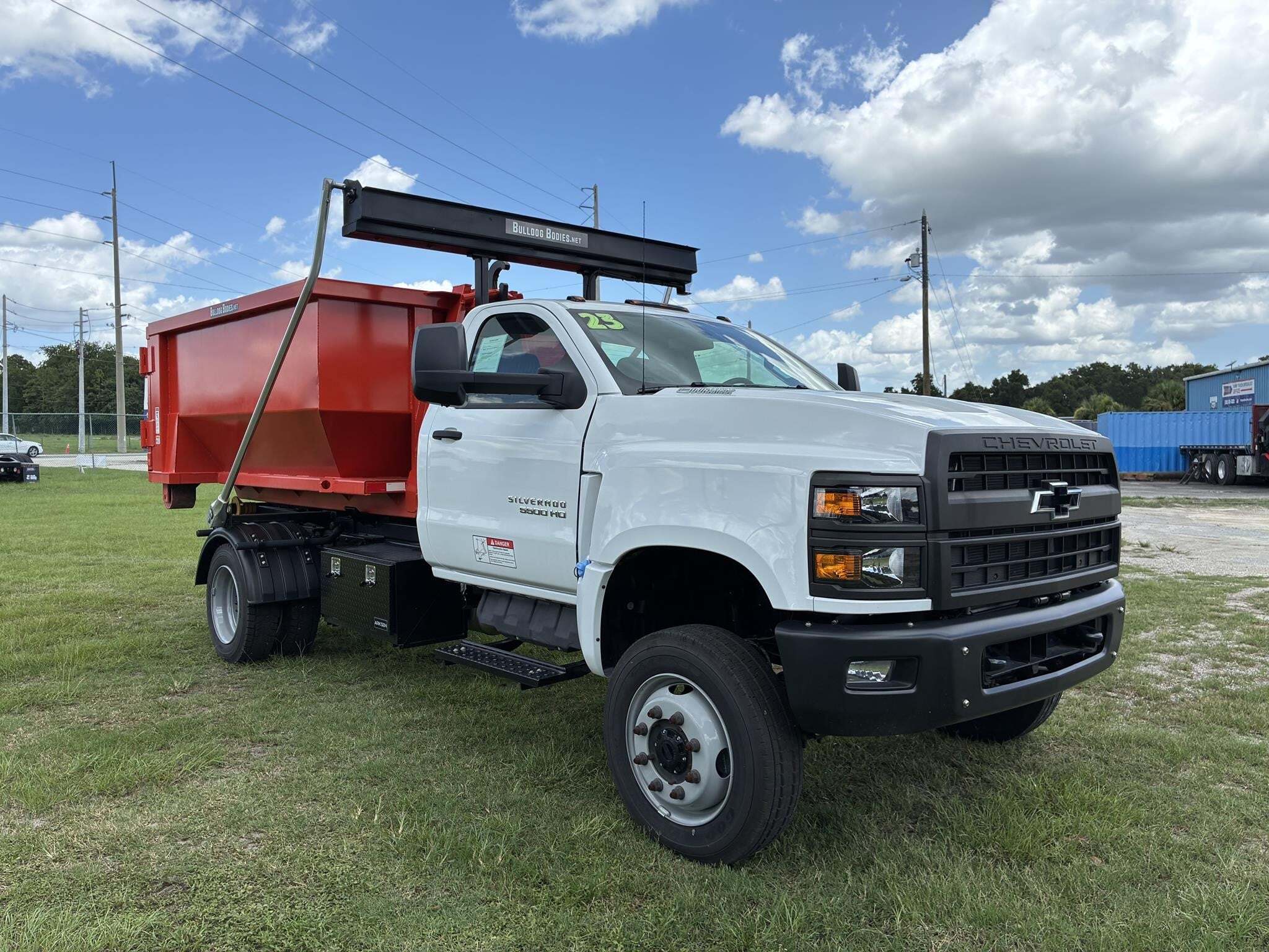 2023 Chevrolet SILVERADO 5500HD