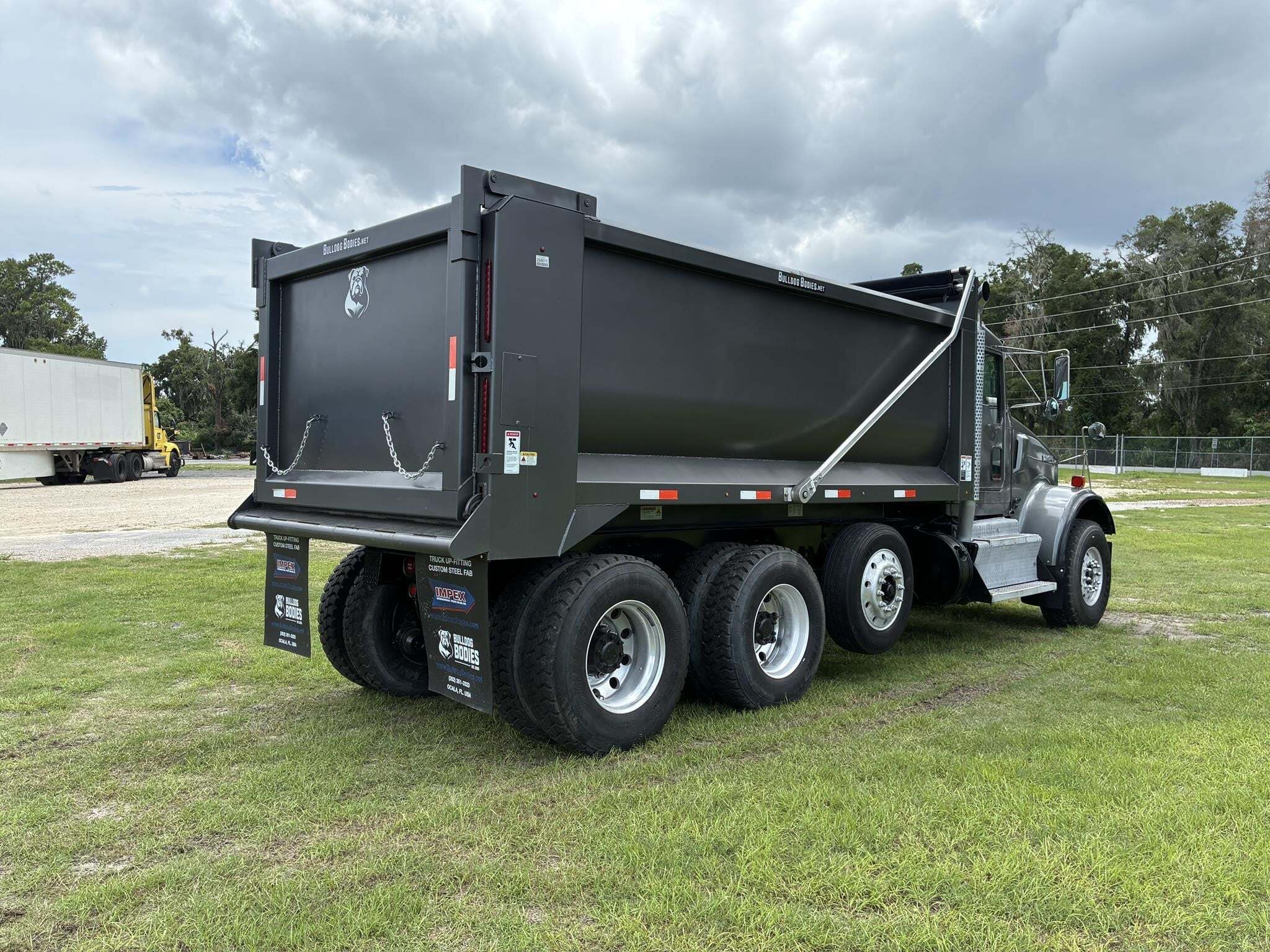 2016 Kenworth W900