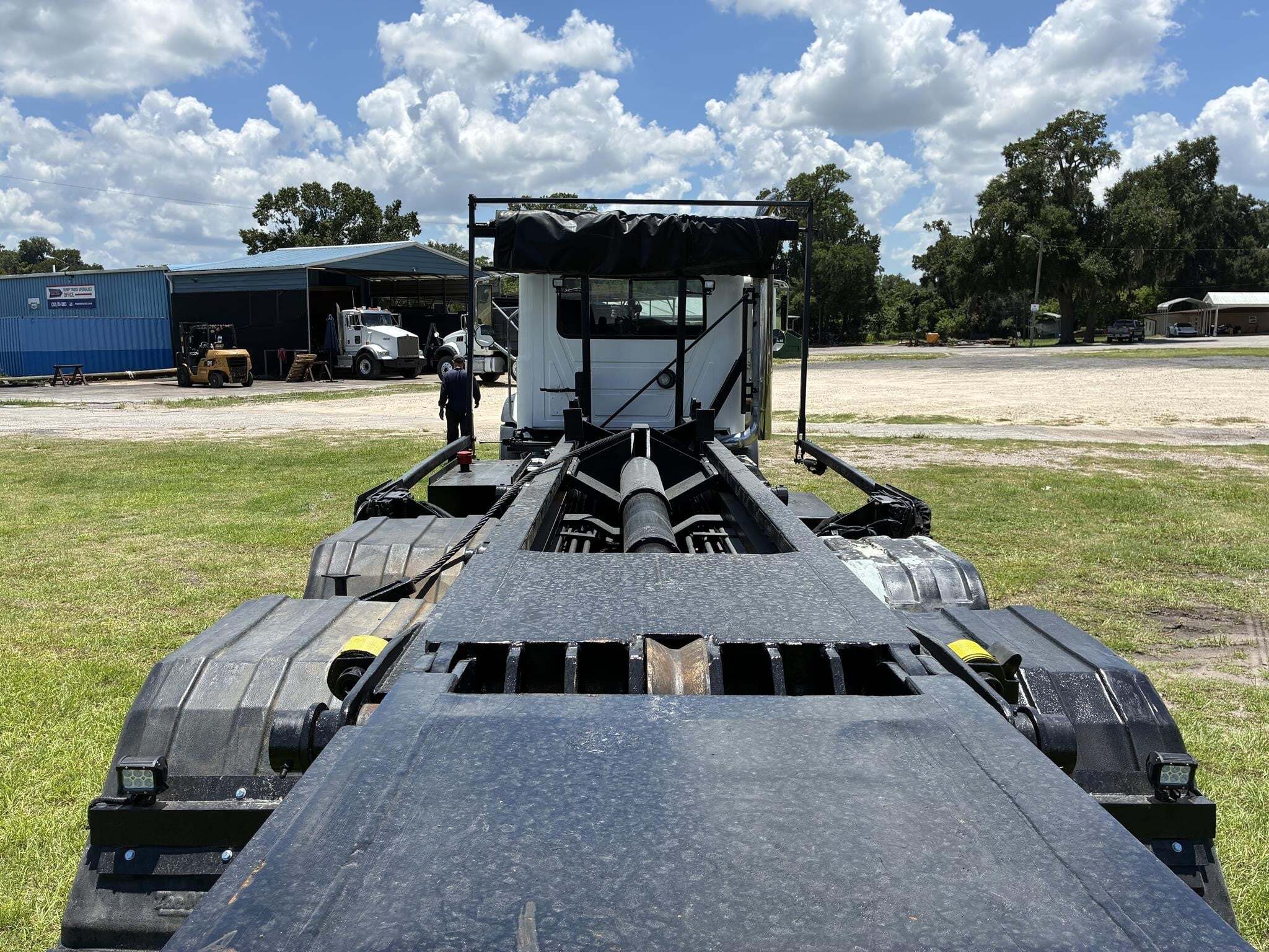 2012 Mack GRANITE GU813