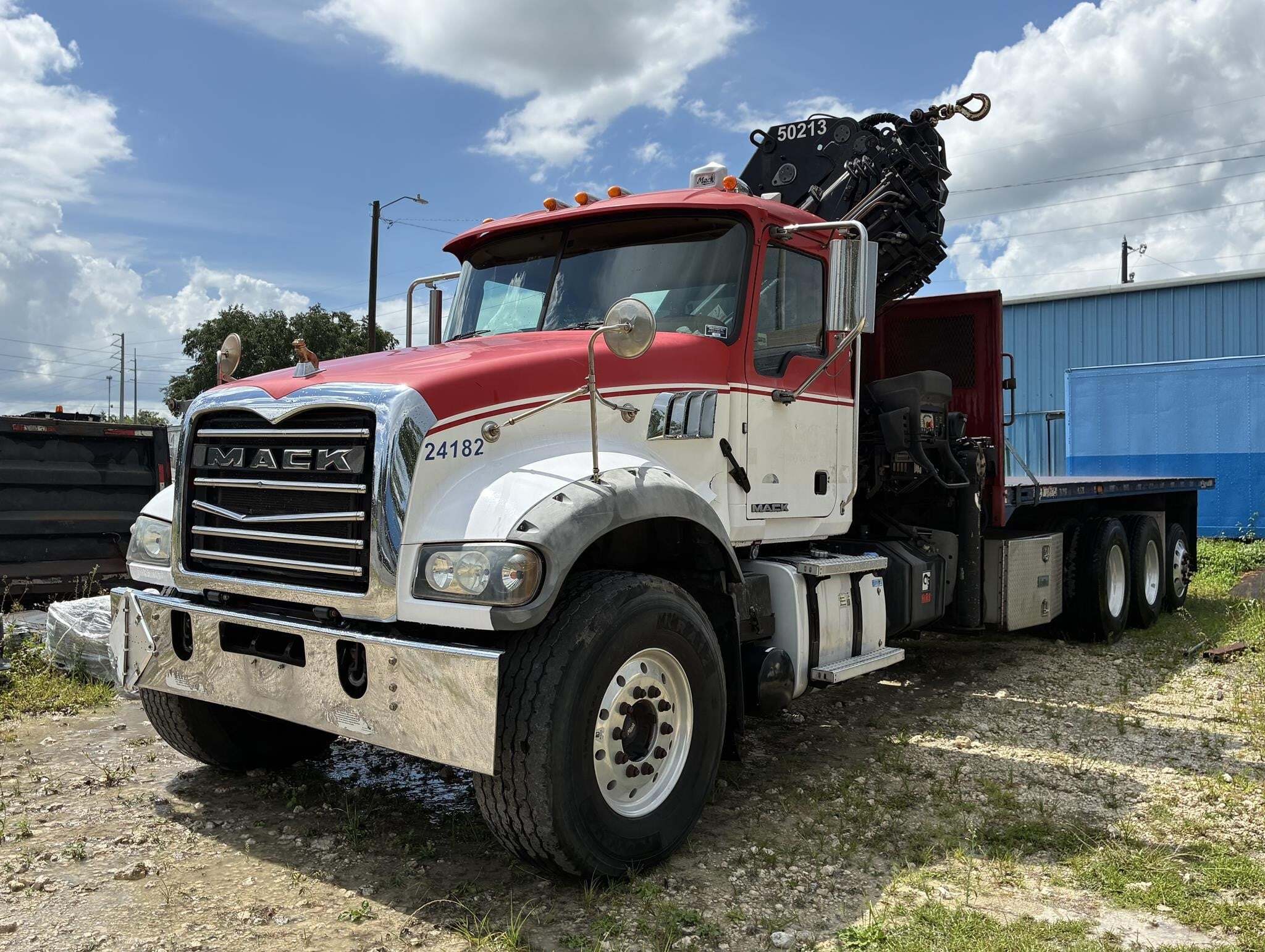 2017 Hiab XS322E-7 HIPRO