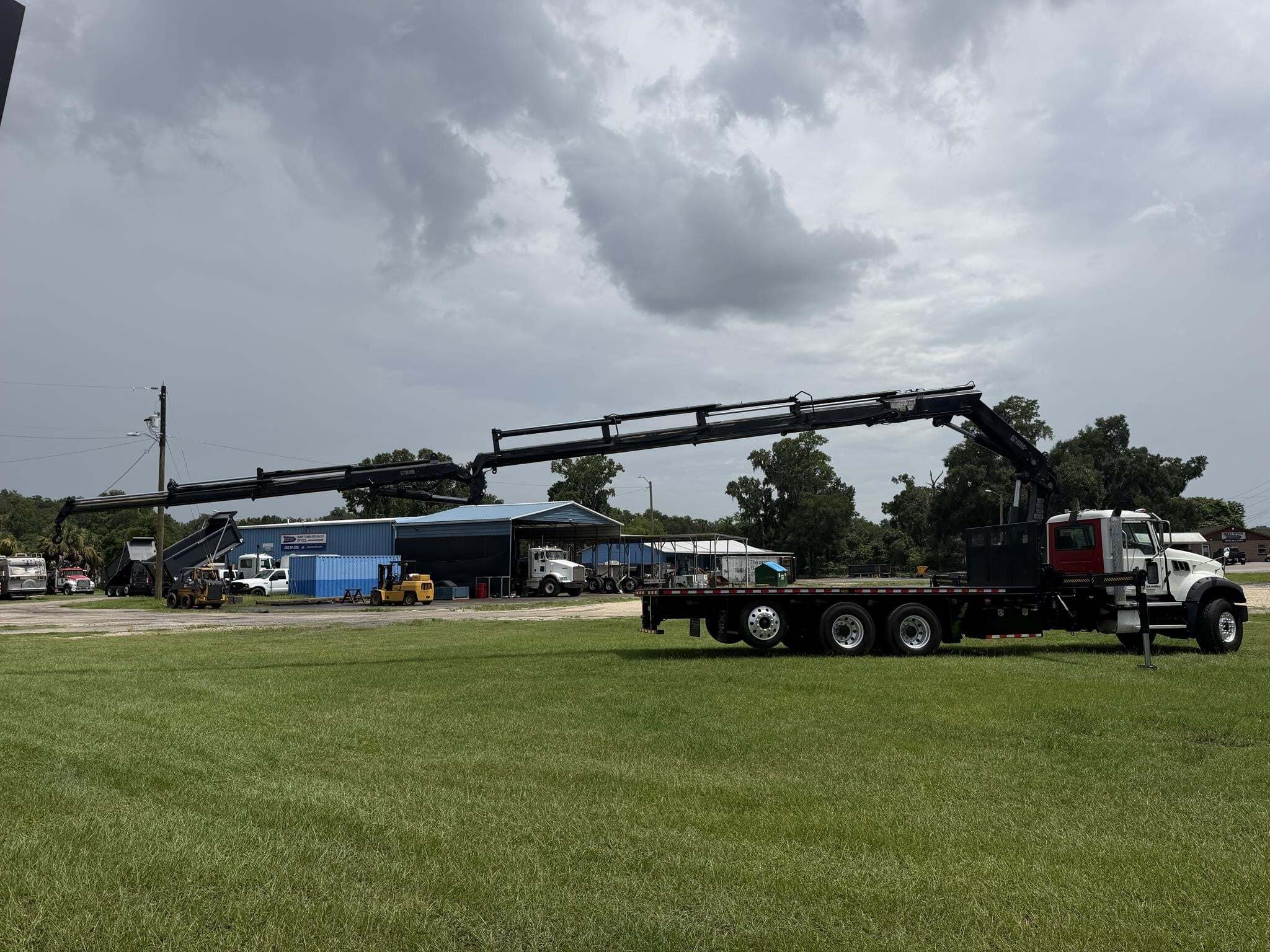 2016 Hiab XS322E-4 HIPRO