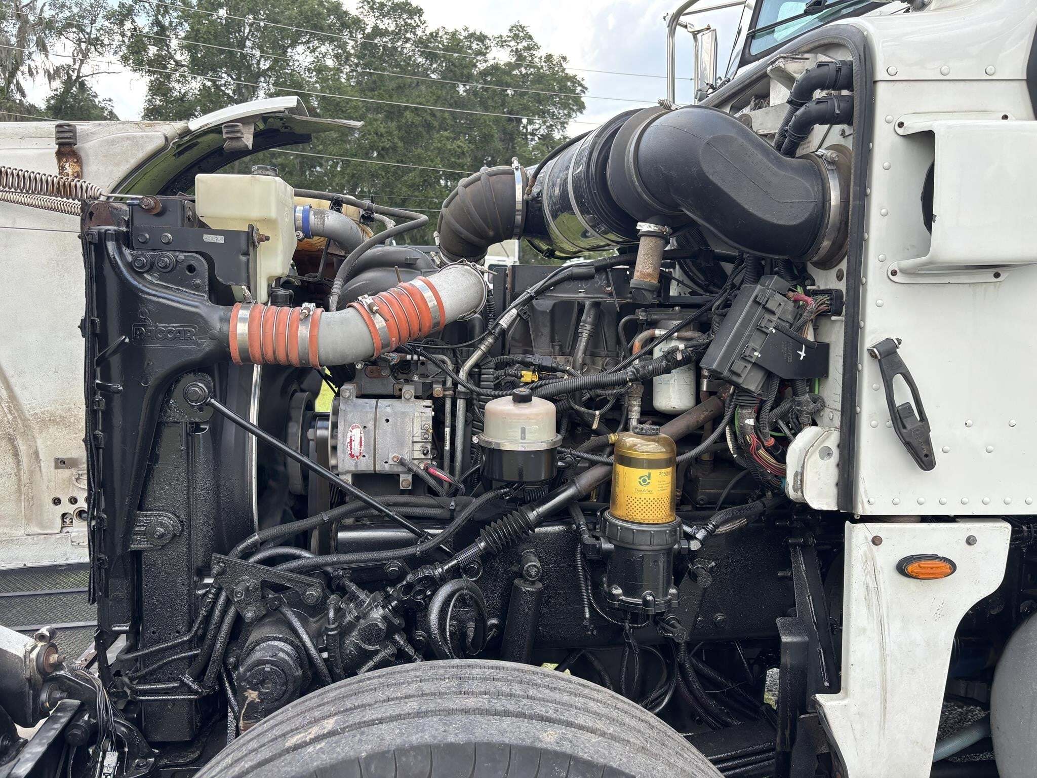 2013 Peterbilt 365