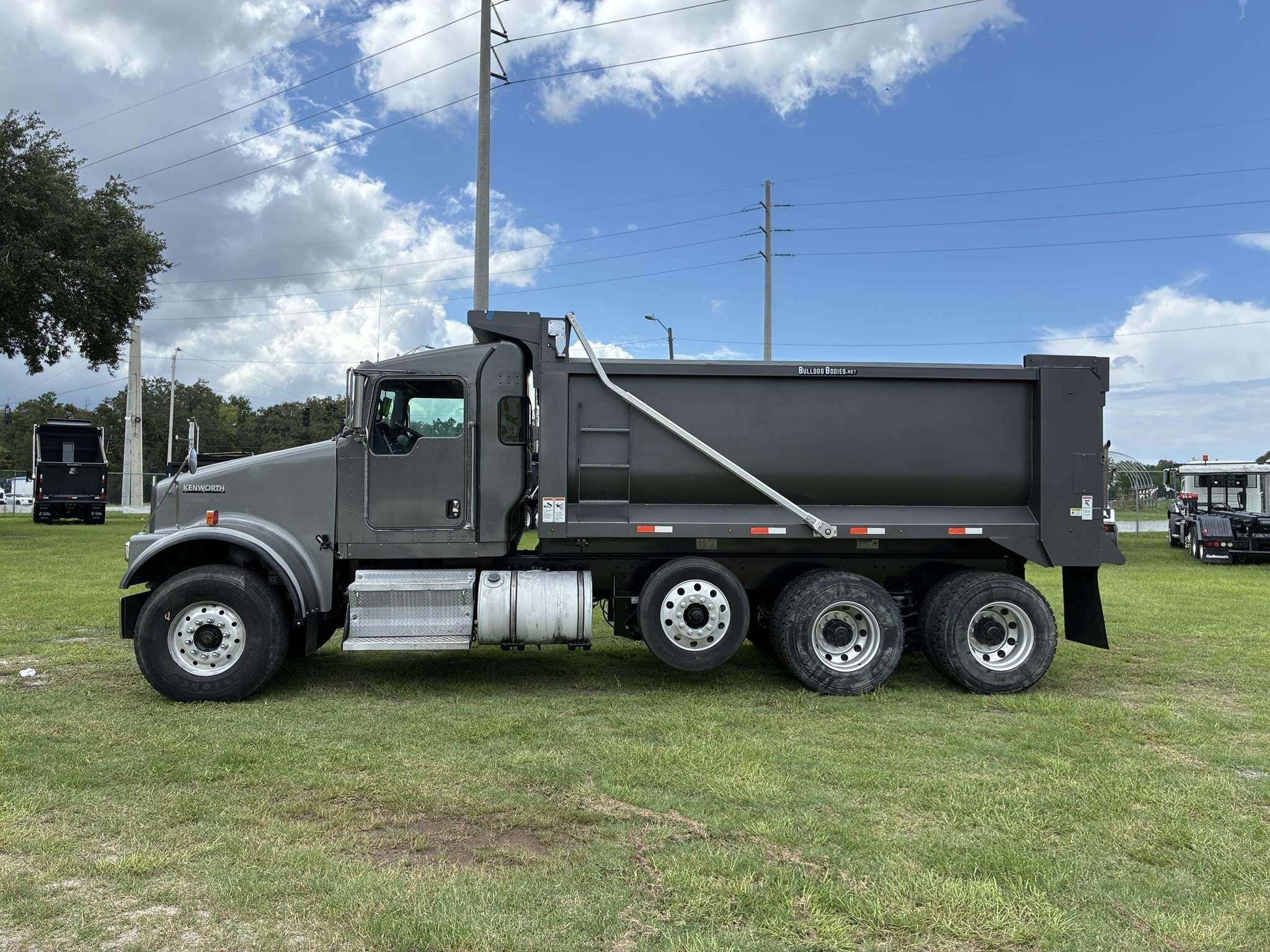 2016 Kenworth W900