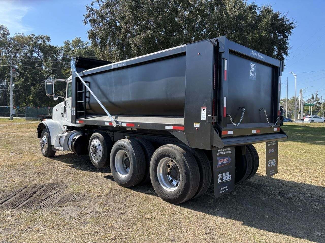 2013 Peterbilt 365