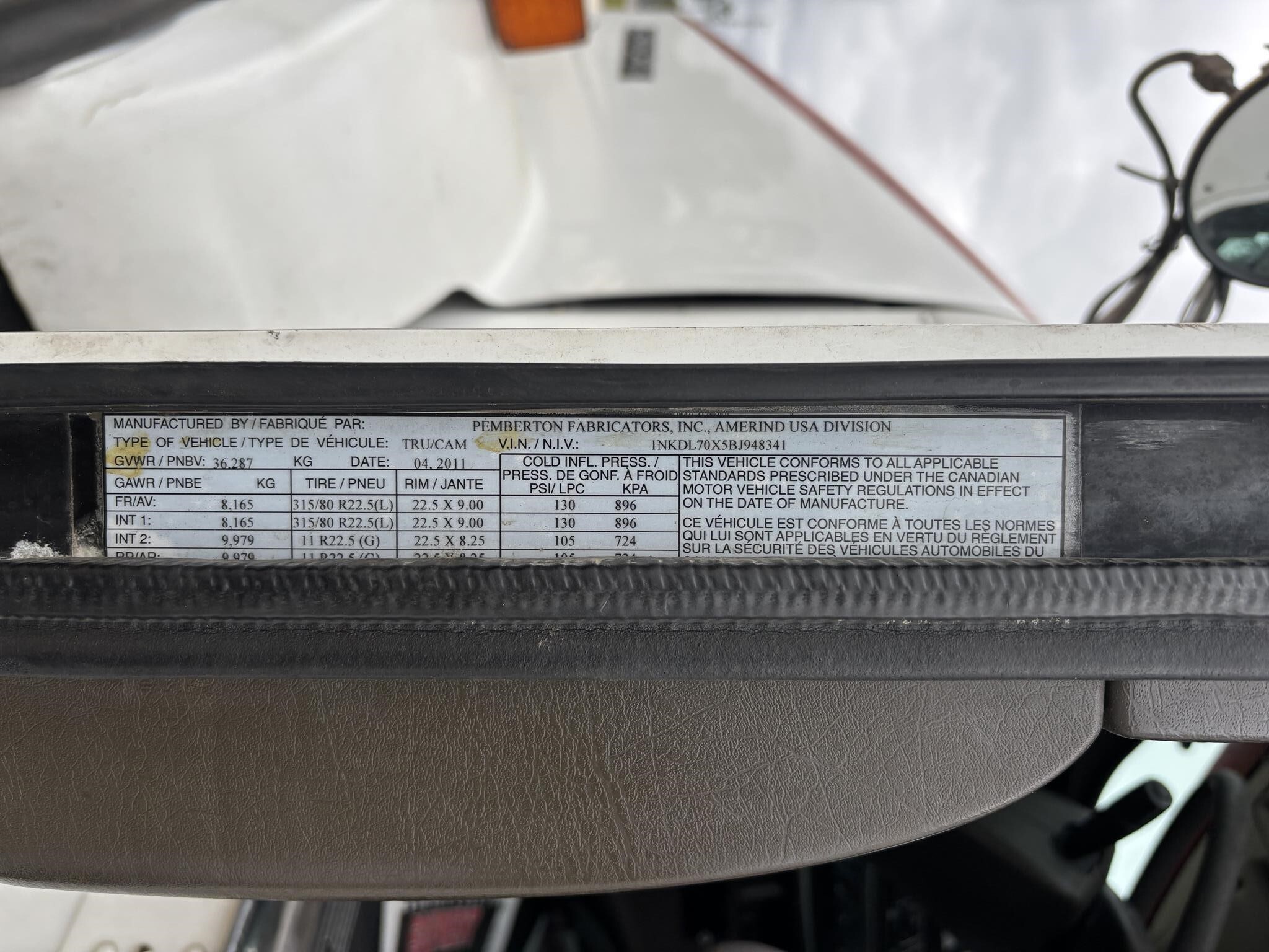 2011 Kenworth T800