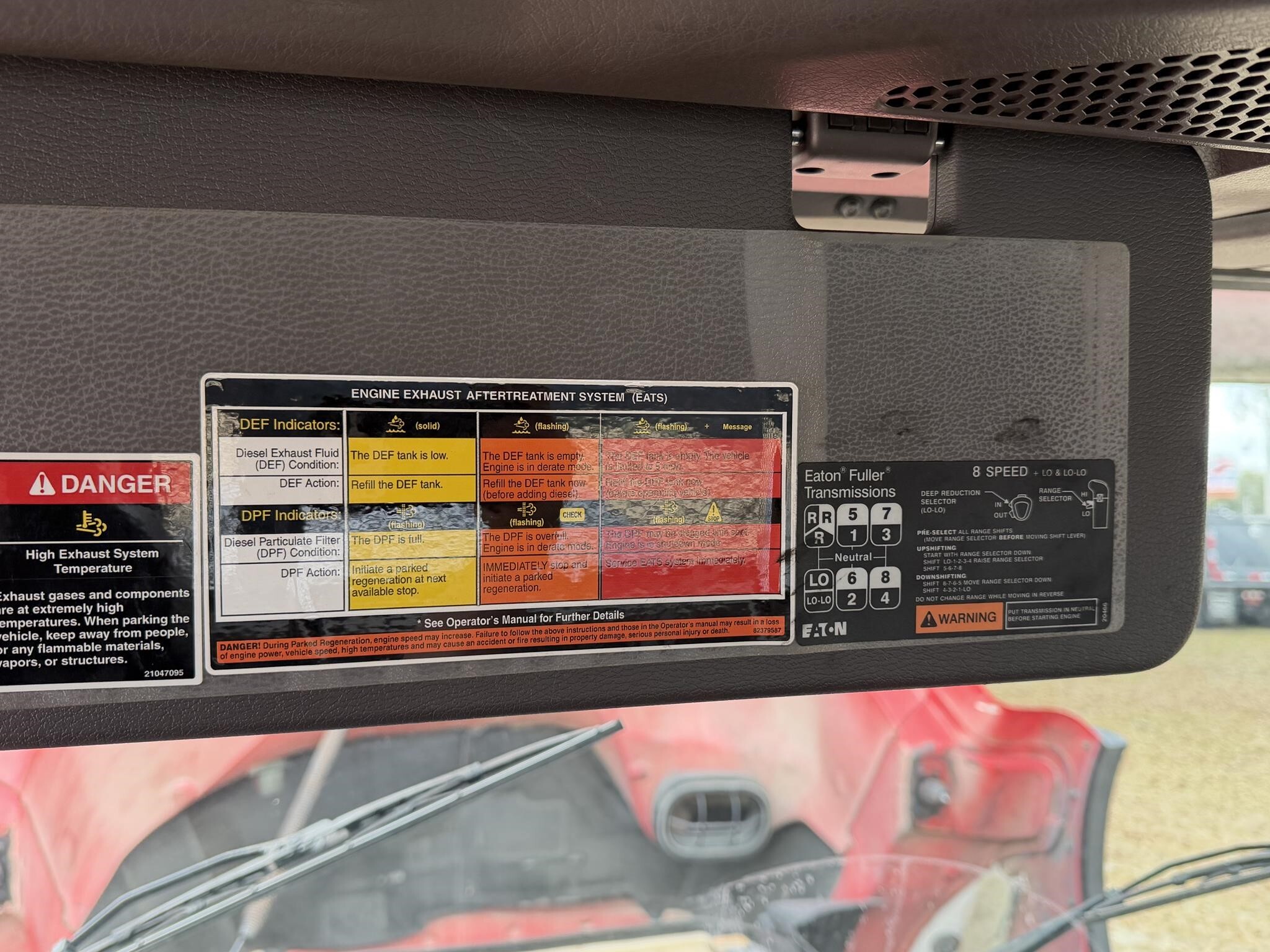 2014 Volvo VHD84B200